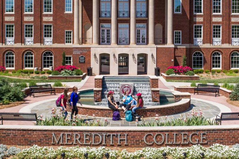 Johnson Hall fountain with students